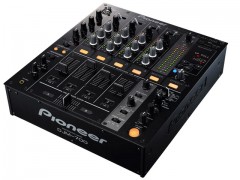 Pioneer DJM700